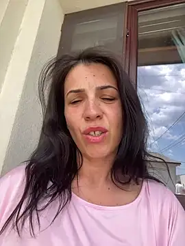 AlyaRei online show from 25, 5, 2026