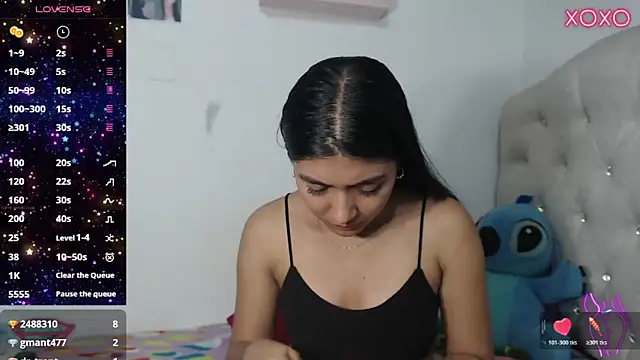 Allison 19   online show from 12, 11, 2025