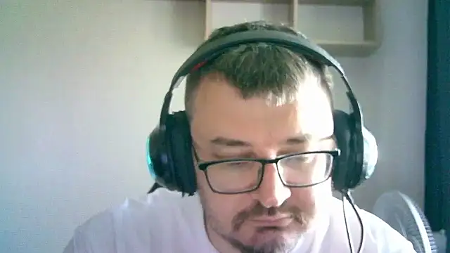 SirAbuser online show from 9, 9, 2025