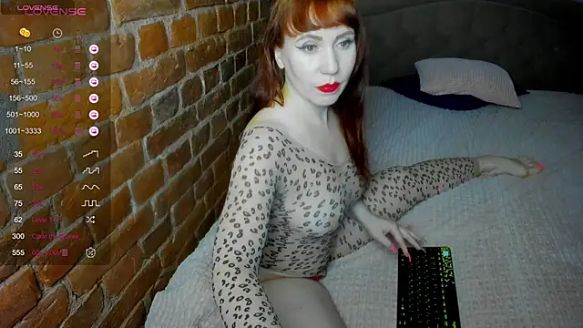 Snapshot of Cutiee_Alicee chatting on 15, 3, 2025 Cutiee Alicee online show from 15, 3, 2025