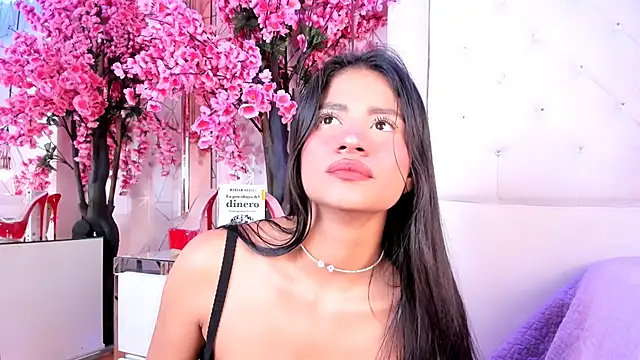 AngeliqueRouse online show from 14, 11, 2025