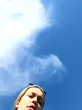 lollylicious22 online show from 13, 9, 2025