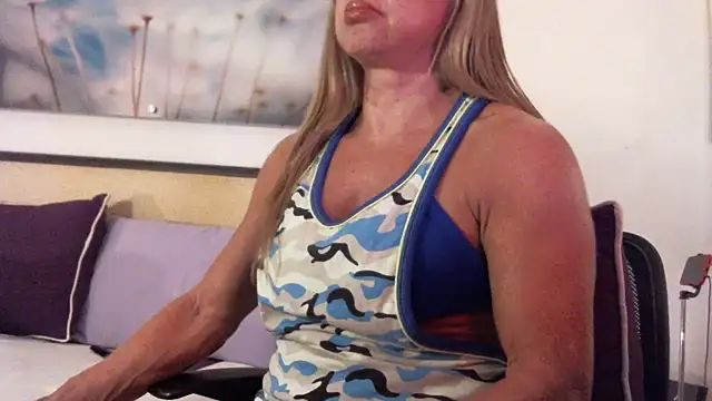 Mirianzapata 1 online show from 21, 5, 2026