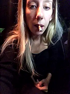 Snapshot of PetiteSecrets chatting on 6, 11, 2025 PetiteSecrets online show from 6, 11, 2025