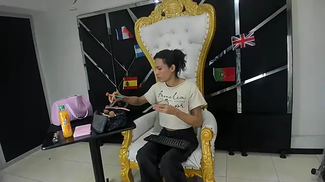 Aisha hotts777 online show from 15, 7, 2026