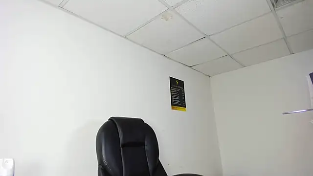 Aisha hotts777 online show from 5, 12, 2025