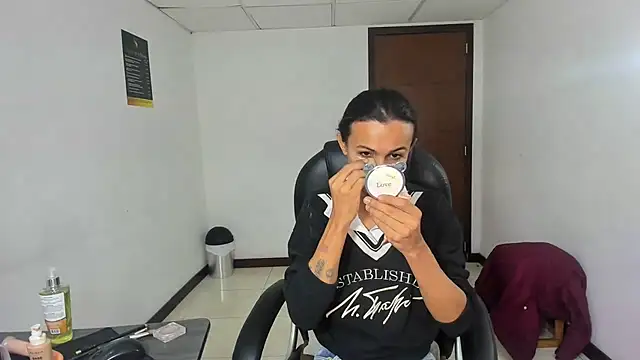 Aisha hotts777 online show from 16, 2, 2026