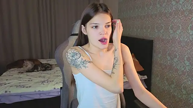 magic shy  online show from 14, 10, 2025