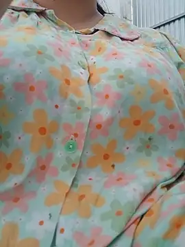 Babyrose  online show from 2, 7, 2026