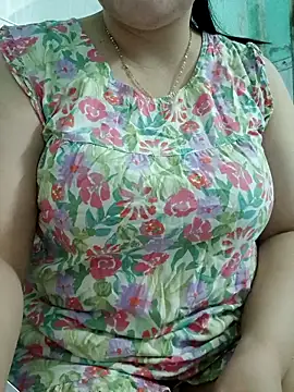  Babyrose  online show from 13, 1, 2026