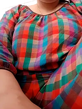  Babyrose  online show from 3, 3, 2026