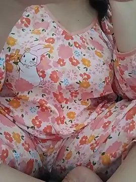  Babyrose  online show from 25, 6, 2026
