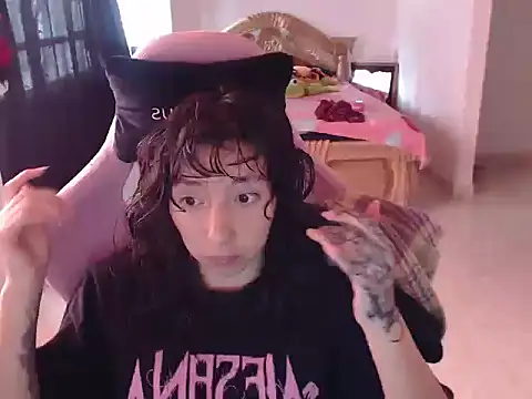 ScarlettShirahoshi online show from 24, 3, 2026