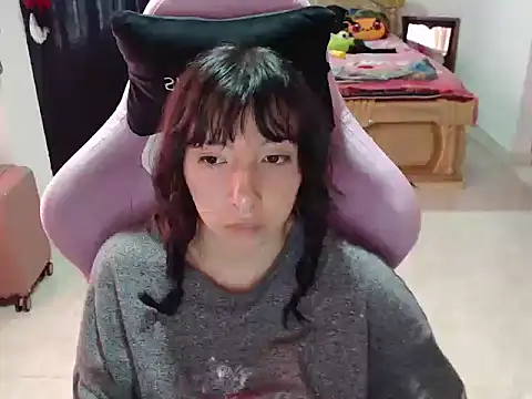 ScarlettShirahoshi online show from 22, 3, 2026