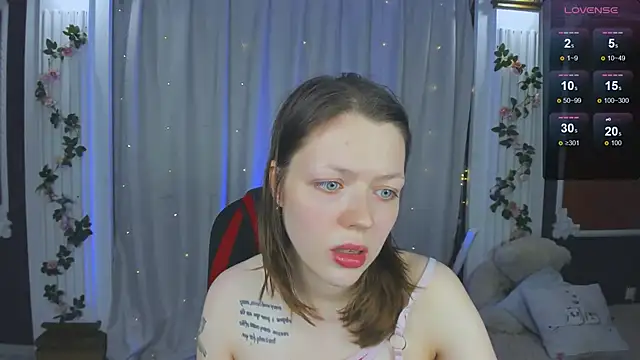 Lunar Lily online show from 22, 10, 2025