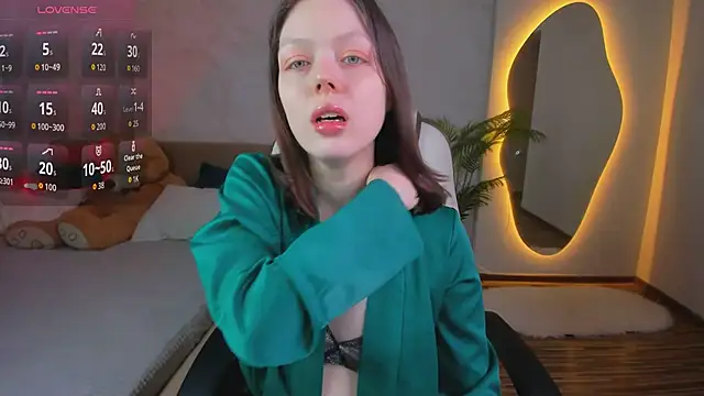 Lunar Lily online show from 20, 3, 2026