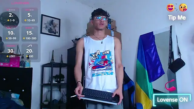 Gael Jones online show from 29, 9, 2025