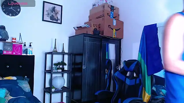 Gael Jones online show from 7, 10, 2025