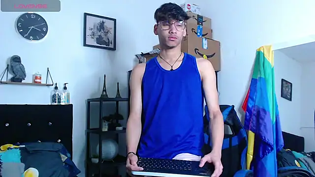 Gael Jones online show from 28, 9, 2025