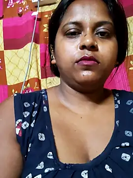 Hot-Show2 online show from 12, 4, 2026