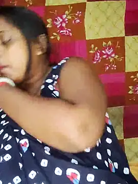 Hot-Show2 online show from 29, 10, 2025