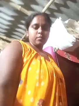 Hot-Show2 online show from 14, 4, 2026