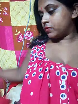 Hot-Show2 online show from 9, 9, 2025