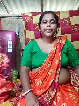 Hot-Show2 online show from 18, 9, 2025