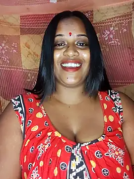 Hot-Show2 online show from 12, 9, 2025