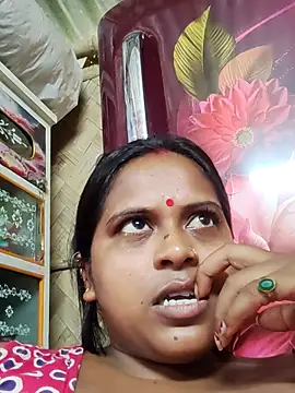 Hot-Show2 online show from 8, 10, 2025