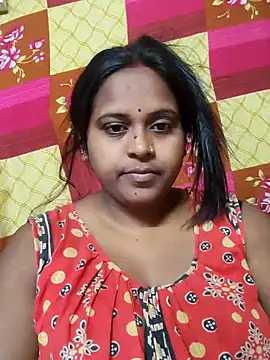 Hot-Show2 online show from 5, 4, 2026