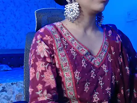 snow white123 online show from 17, 12, 2025