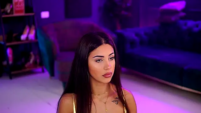 SiennaRuh online show from 2, 11, 2025