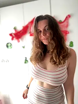 TenderLaGlamor online show from 23, 10, 2025