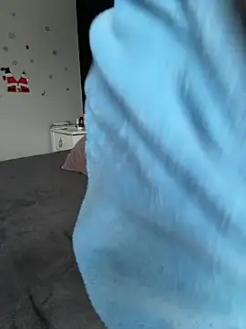 TenderLaGlamor online show from 21, 12, 2025