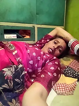 Snapshot of Arti13A chatting on 10, 10, 2025 Arti13A online show from 10, 10, 2025