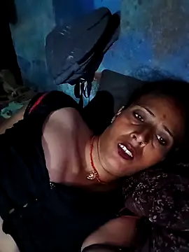 Snapshot of Arti13A chatting on 11, 9, 2025 Arti13A online show from 11, 9, 2025