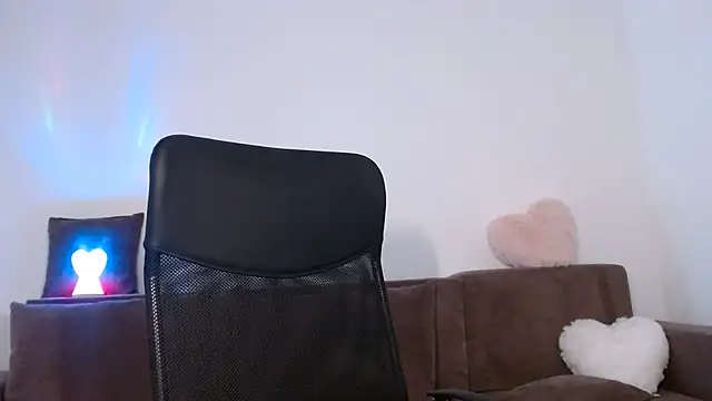 KIMBERLLY01 online show from 15, 6, 2026