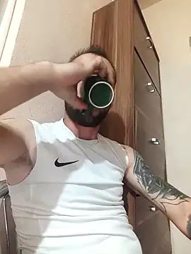 papichulo0099 online show from 4, 10, 2025