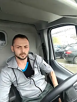 papichulo0099 online show from 26, 11, 2025