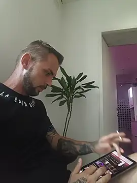 papichulo0099 online show from 26, 7, 2026