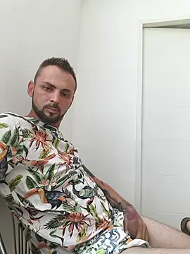 papichulo0099 online show from 18, 7, 2026