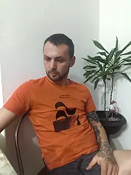 papichulo0099 online show from 9, 2, 2026