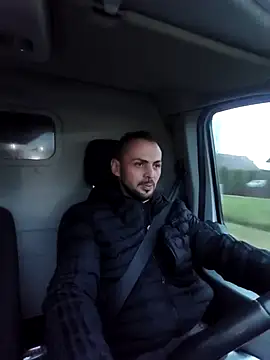 papichulo0099 online show from 25, 11, 2025