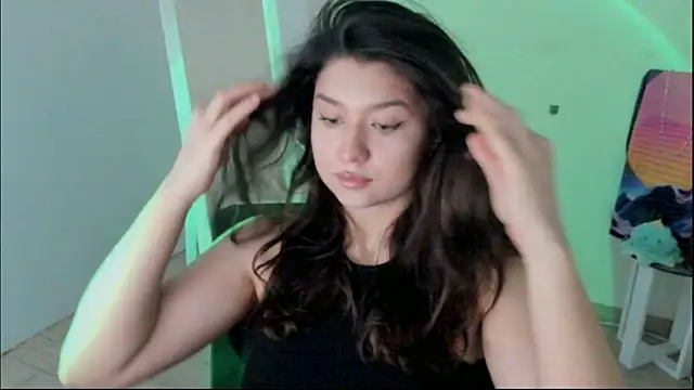 Sandra Curly online show from 3, 12, 2025