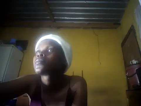 Caramelchick01 online show from 9, 9, 2025