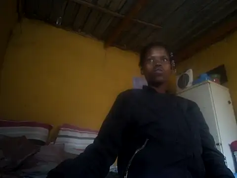 Caramelchick01 online show from 25, 9, 2025