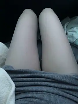 littleqiu online show from 10, 4, 2026