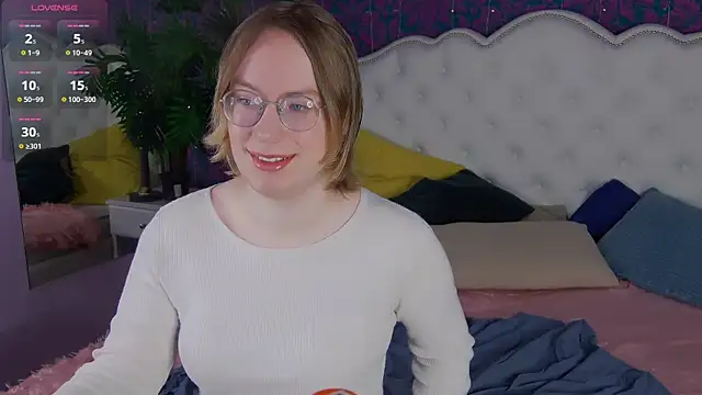 Amanda Butlerr online show from 8, 4, 2026