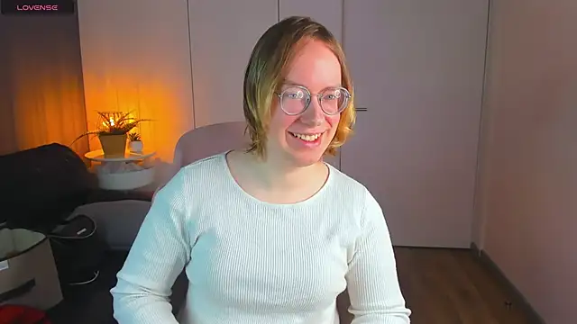 Amanda Butlerr online show from 4, 4, 2026